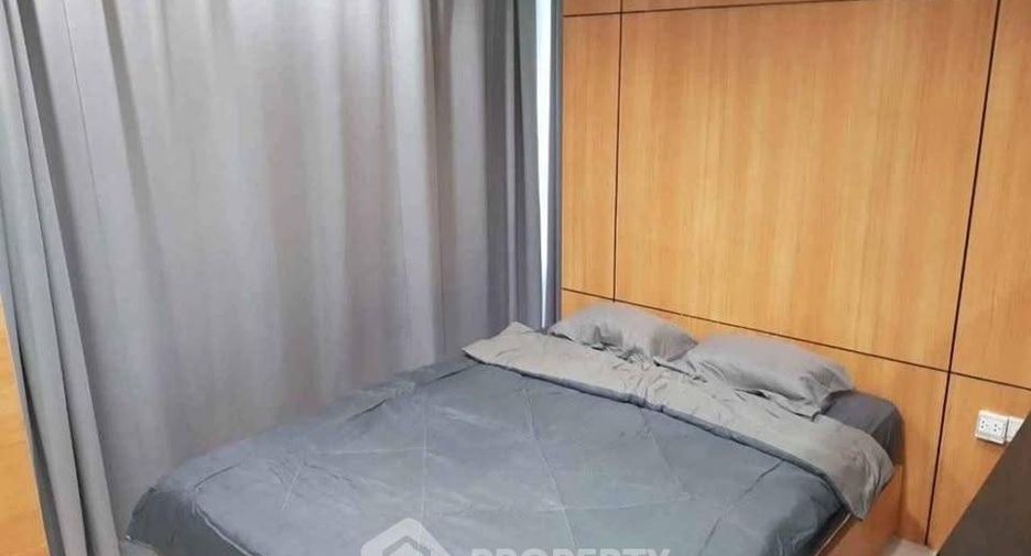 For sale 2 bedrooms condo in Huai Khwang, Bangkok