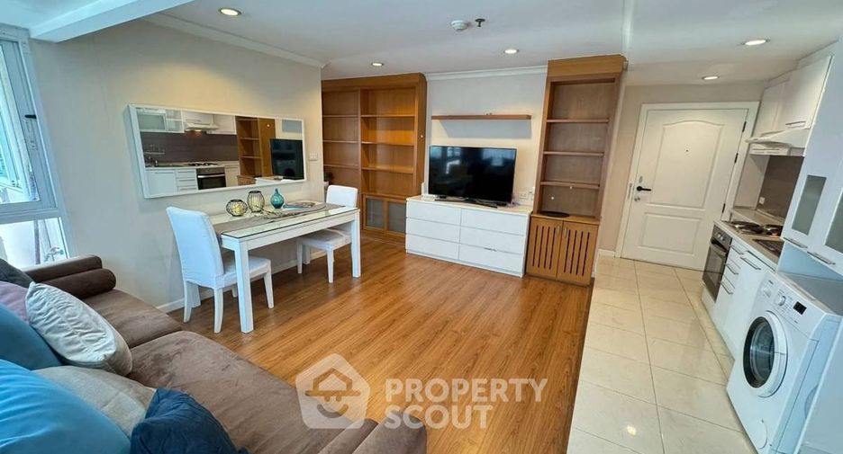 For sale 2 bedrooms condo in Watthana, Bangkok