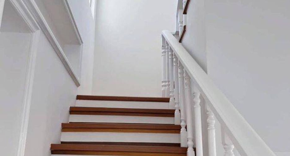 For sale 3 bedrooms house in Sai Mai, Bangkok