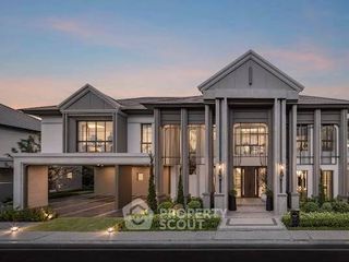 For sale 6 bedrooms house in Taling Chan, Bangkok