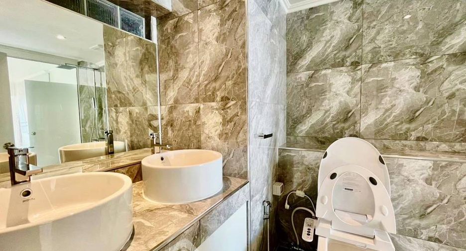 For sale 2 bedrooms condo in Jomtien, Pattaya