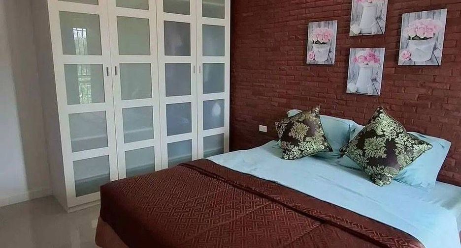 For sale 2 bedrooms townhouse in North Pattaya, Pattaya