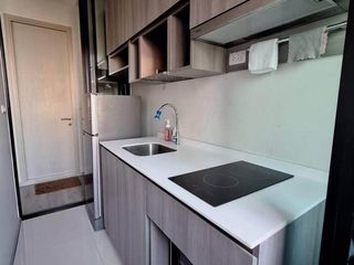 Продажа 1 кровать кондо в Чатучак, Бангкок