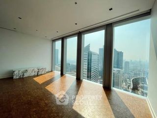 Condo en venta de 2 habitaciones en Sathon, Bangkok