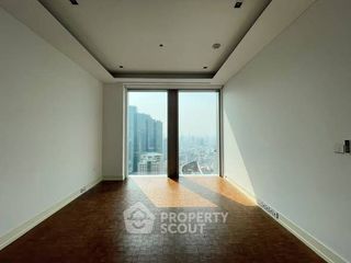 Condo en venta de 2 habitaciones en Sathon, Bangkok