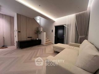 For sale 3 bedrooms townhouse in Prawet, Bangkok