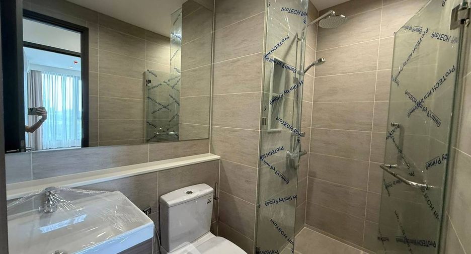 For sale 3 bedrooms condo in Bang Kho Laem, Bangkok