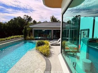 À vendre 4 chambres villa à Bang Lamung, Chonburi