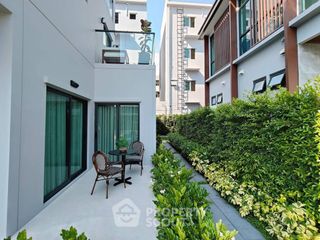 For sale 4 ベッドルーム house in Din Daeng, Bangkok