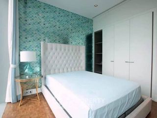 For sale 3 bedrooms condo in Sathon, Bangkok