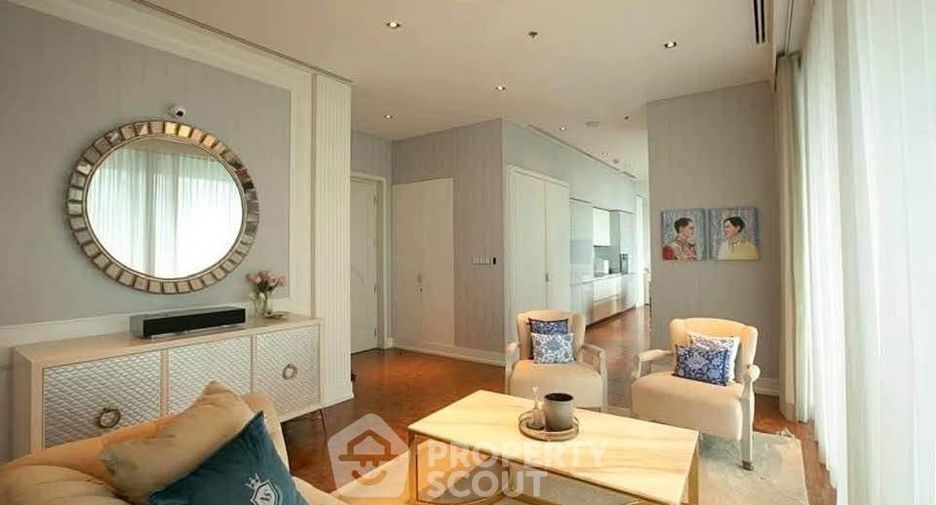For sale 3 bedrooms condo in Sathon, Bangkok