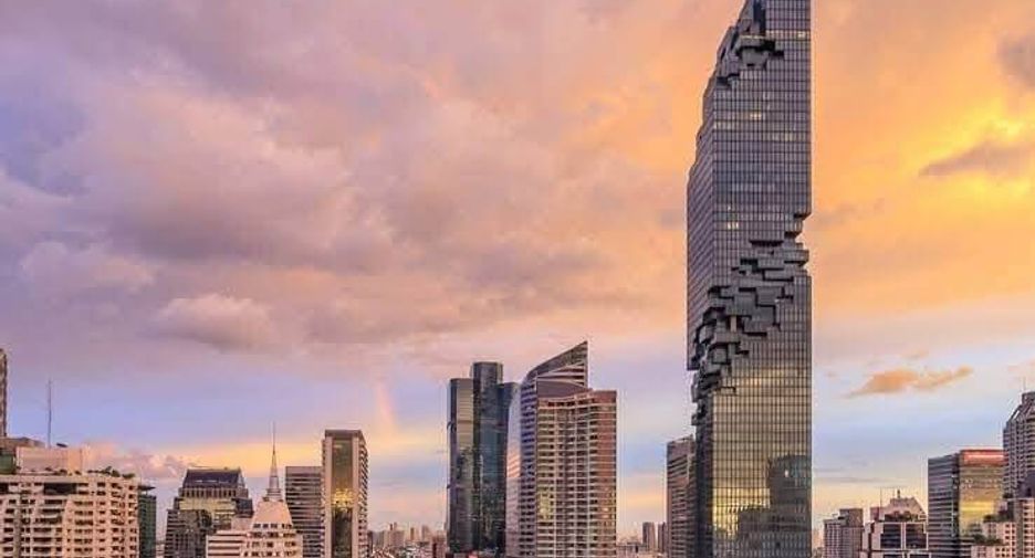 For sale 3 bedrooms condo in Sathon, Bangkok