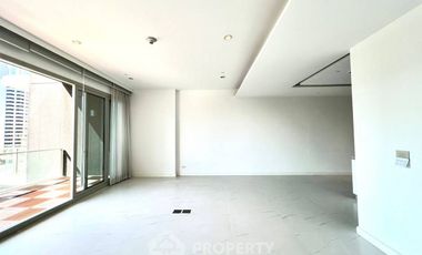 Продажа 3 спальни кондо в Патхум Щан, Бангкок