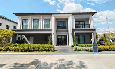 For sale 4 bedrooms house in Bang Phli, Samut Prakan