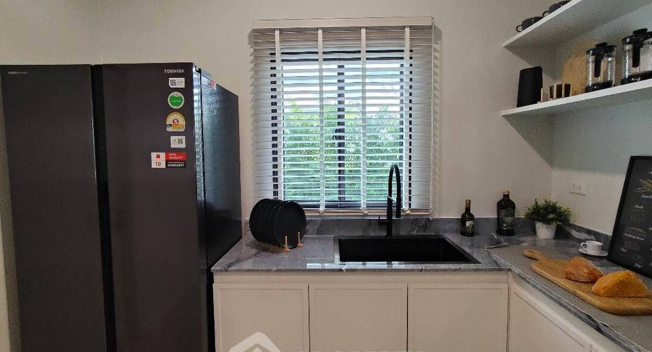 For sale 4 bedrooms house in Bang Phli, Samut Prakan