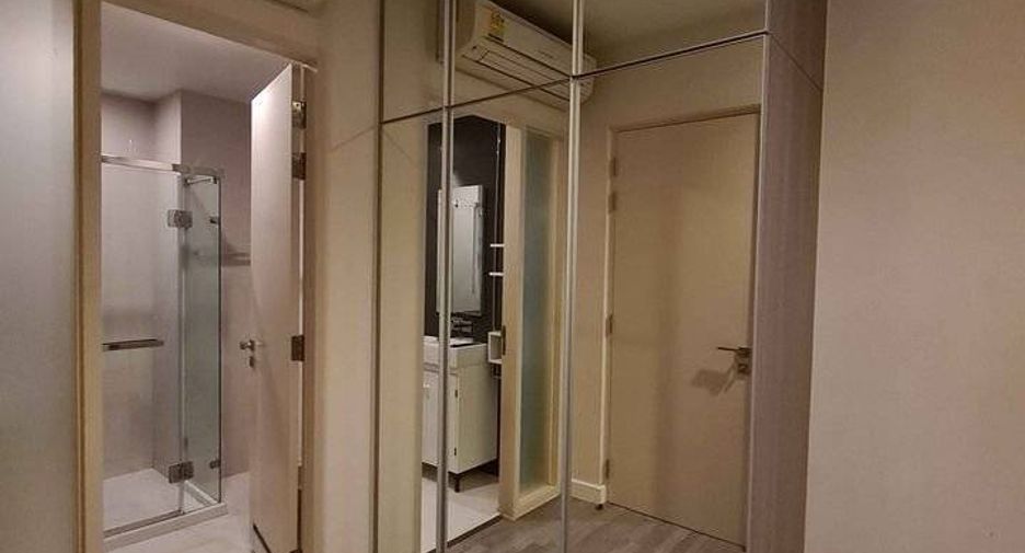 For sale 1 Beds condo in Khlong San, Bangkok