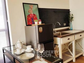 For sale 1 bed condo in Khlong San, Bangkok