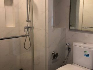 For sale 1 Beds condo in Yan Nawa, Bangkok