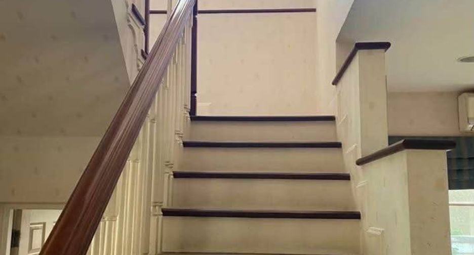 Haus zum Kauf mit 4 Zimmer in Prawet, Bangkok