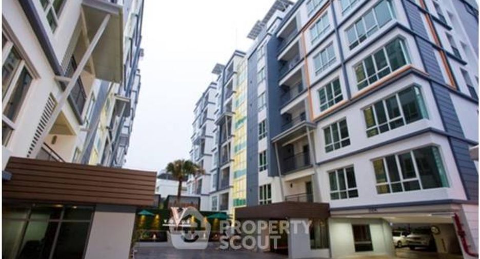 For sale 1 bed condo in Khlong Toei, Bangkok