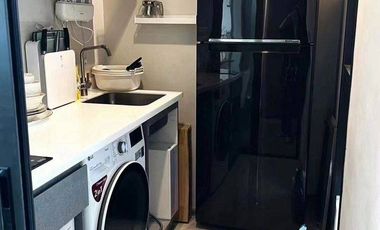 ขาย 2 ห้องนอน คอนโด ใน ห้วยขวาง, กรุงเทพฯ