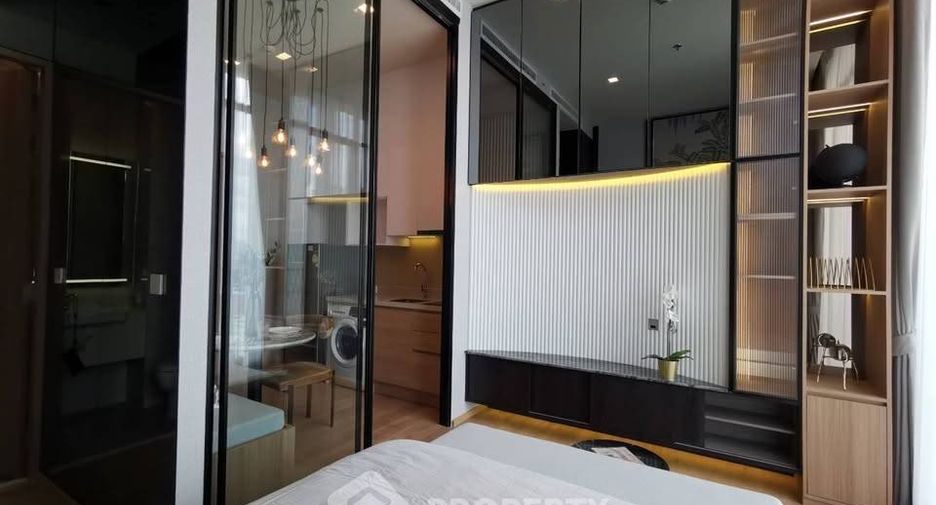 For sale 1 bed condo in Khlong Toei, Bangkok