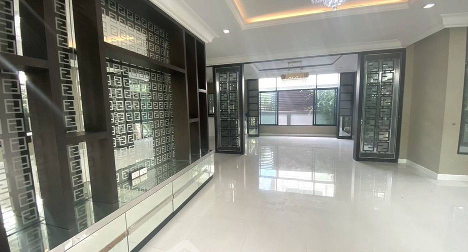 For sale 4 ベッドルーム house in Prawet, Bangkok