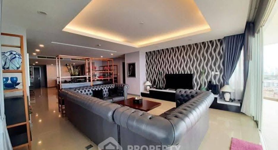 For sale 3 bedrooms condo in Sattahip, Chonburi