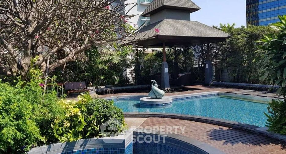 For sale 1 bed condo in Watthana, Bangkok