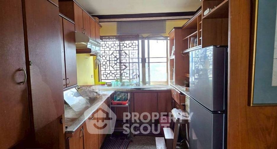 À vendre 3 chambres condo à Sattahip, Chonburi