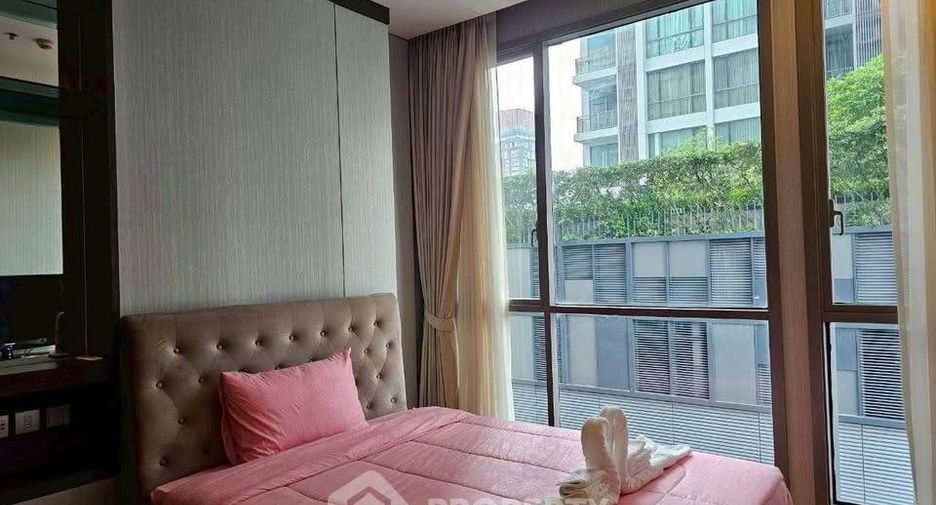 For sale 2 bedrooms condo in Watthana, Bangkok