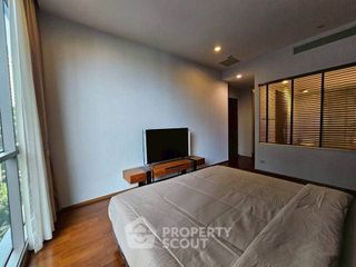 For sale 2 bedrooms condo in Watthana, Bangkok