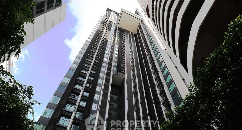 For sale 1 bed condo in Khlong Toei, Bangkok