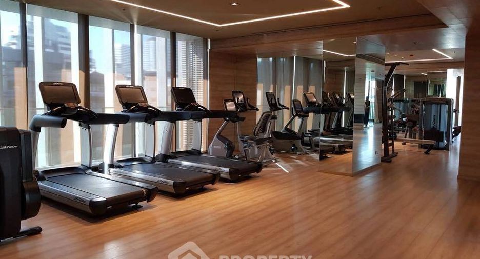 For sale 1 bed condo in Khlong Toei, Bangkok