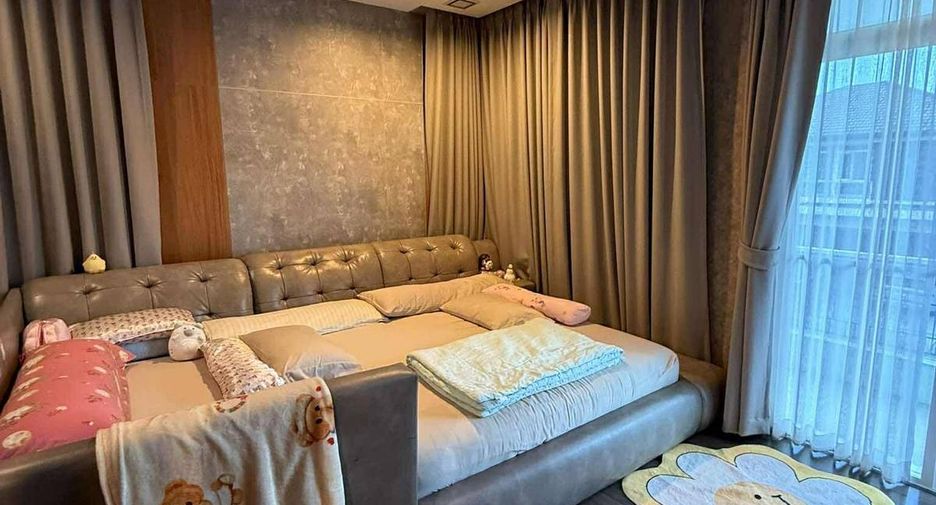 For sale 4 bedrooms house in Prawet, Bangkok