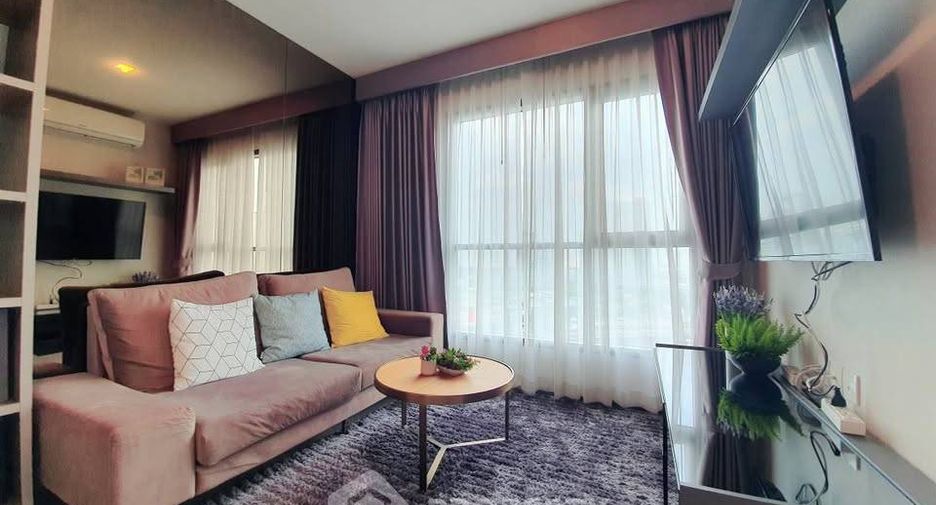 For sale 2 bedrooms condo in Khlong Toei, Bangkok