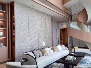 For sale 4 bedrooms condo in Khlong San, Bangkok
