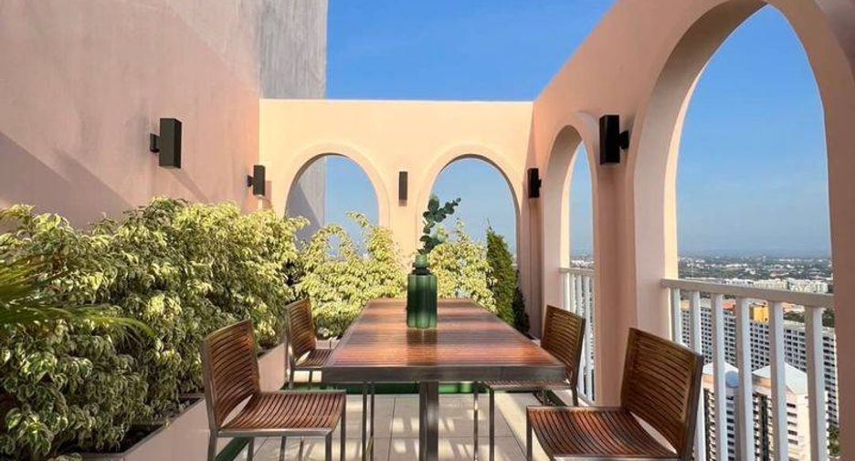 For sale 5 bedrooms condo in South Pattaya, Pattaya