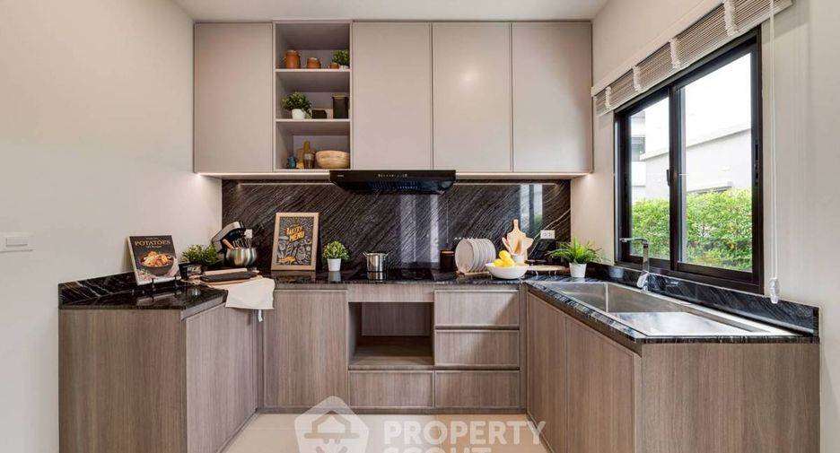 Haus zum Kauf mit 4 Zimmer in Bang Phli, Samut Prakan