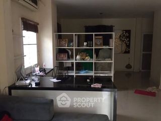 Продажа 3 спальни дом в Лат Крабанг, Бангкок
