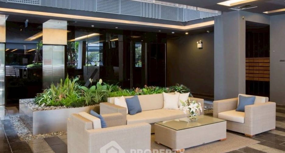 For sale 2 bedrooms condo in Watthana, Bangkok