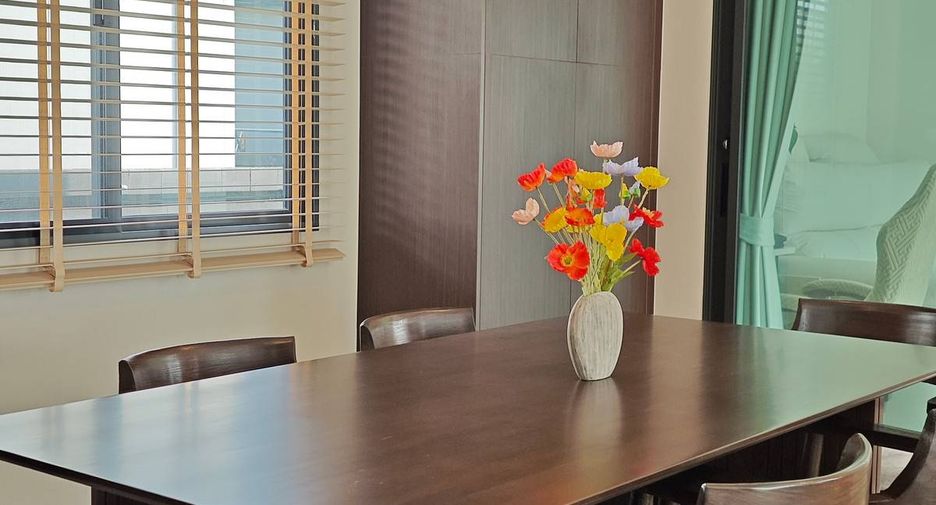 Haus zum Kauf mit 4 Zimmer in Min Buri, Bangkok