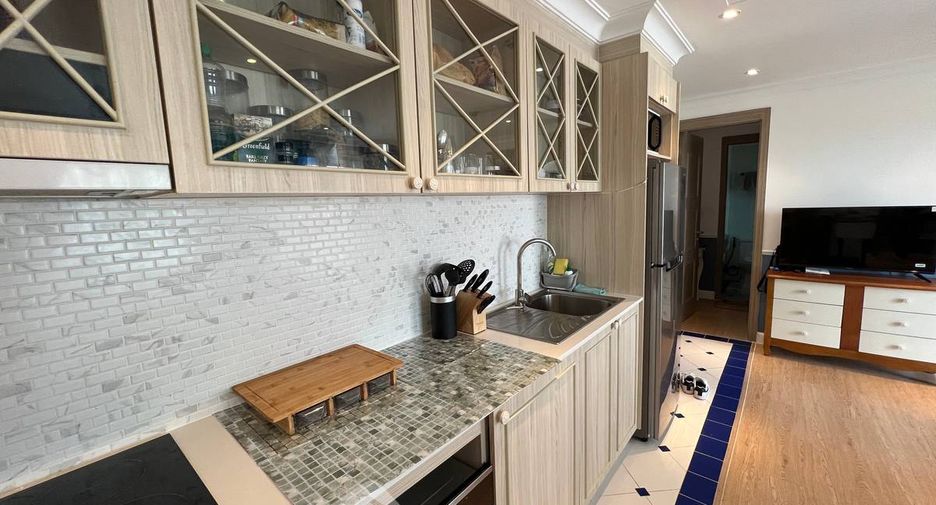 For sale 2 bedrooms condo in Jomtien, Pattaya