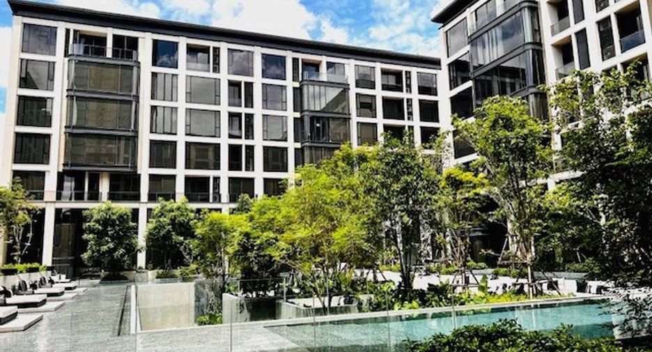 For sale 1 bed condo in Watthana, Bangkok
