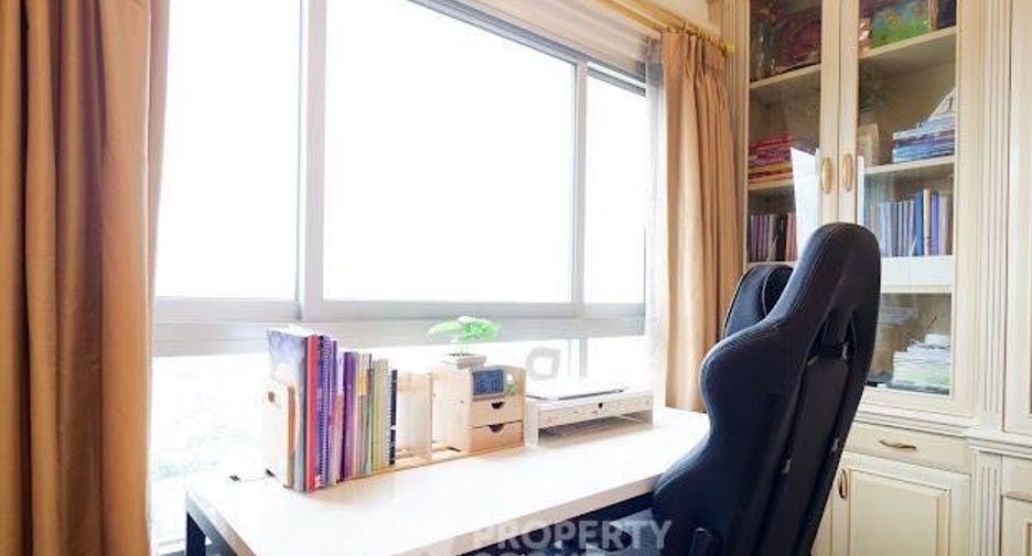 For sale 2 bedrooms condo in Khlong San, Bangkok