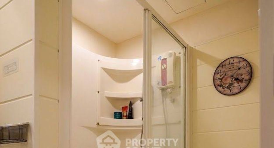 For sale 2 bedrooms condo in Khlong San, Bangkok