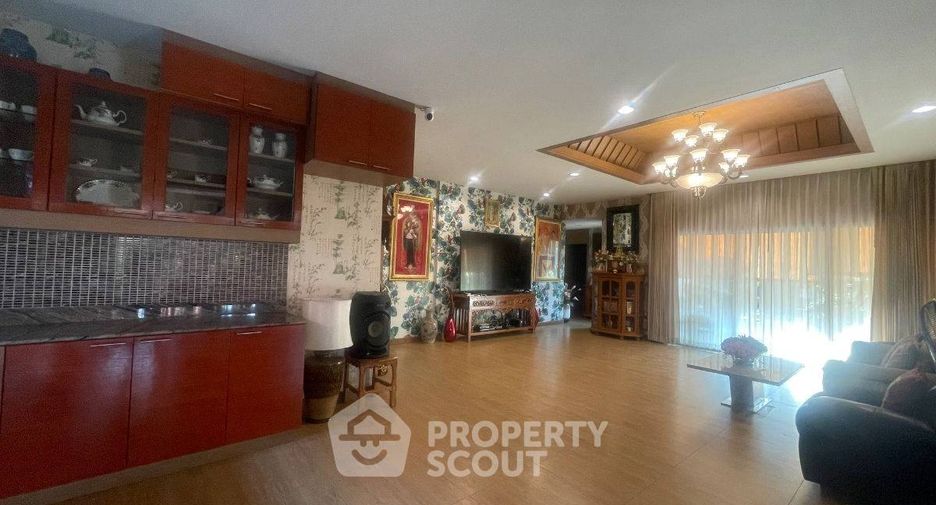 À vendre 3 chambres villa à East Pattaya, Pattaya