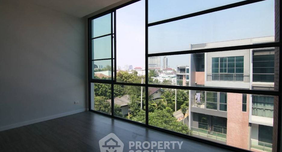 Reihenhaus zum Kauf mit 4 Zimmer in Bang Kho Laem, Bangkok