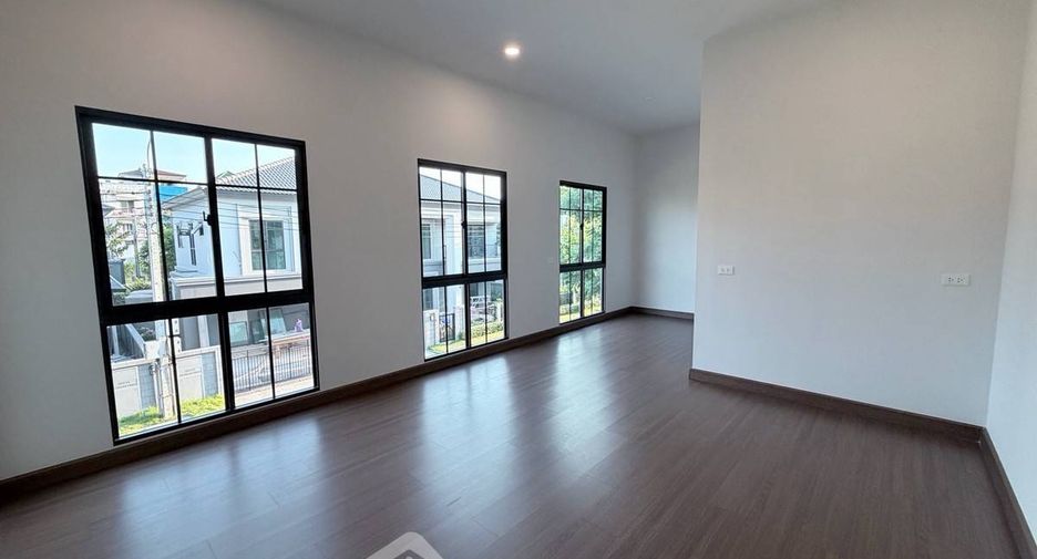 Haus zum Kauf mit 4 Zimmer in Bang Phli, Samut Prakan