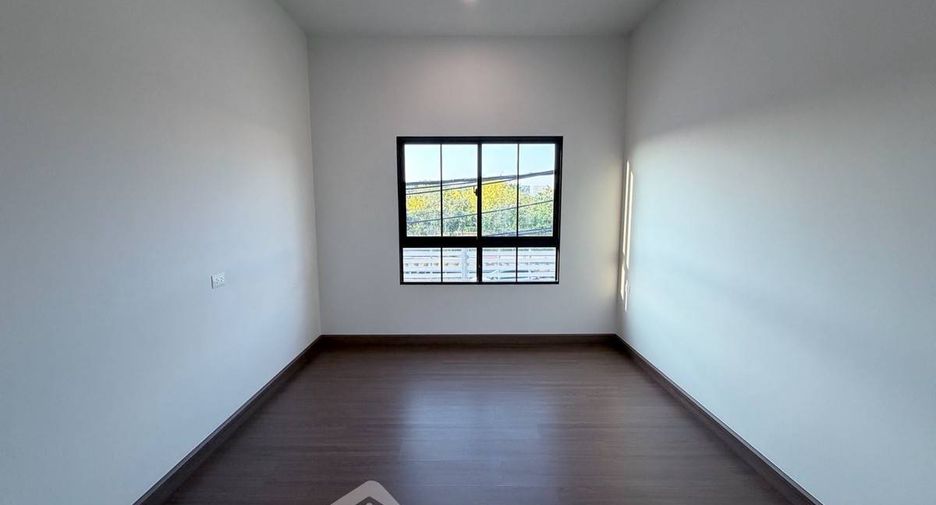 Haus zum Kauf mit 4 Zimmer in Bang Phli, Samut Prakan